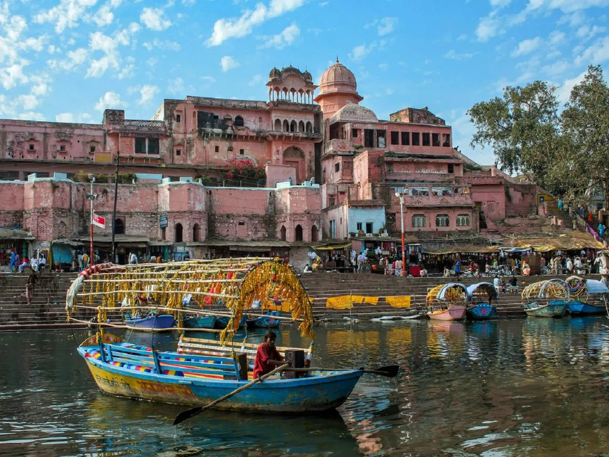 Varansi-Ayodhya Tour